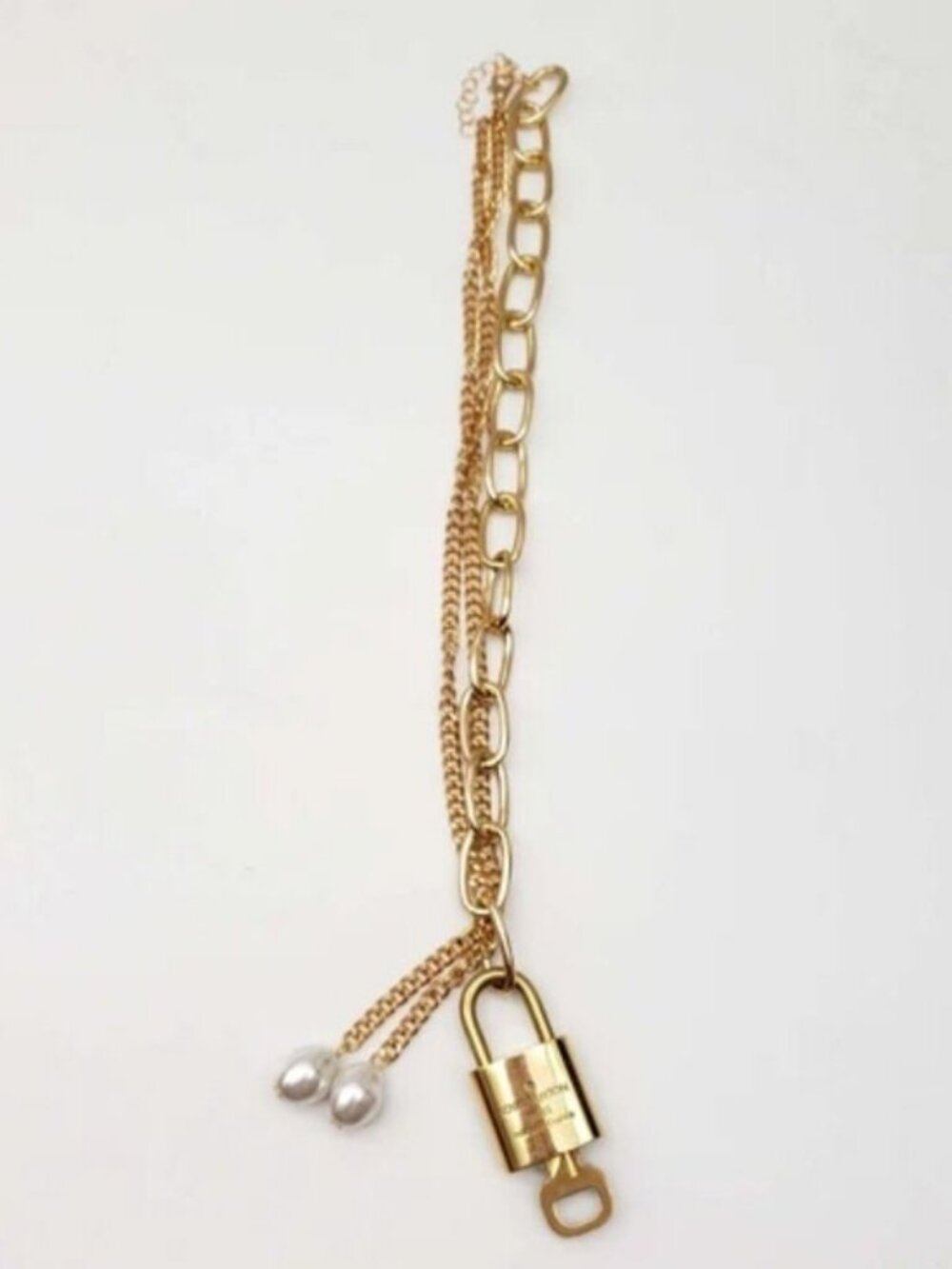 Stainless Steel Gold-Plated Necklace with Authentic Louis Vuitton Padlock - Picture 5 of 7